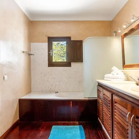 Villa Magnificent Marama In The Midst Of Ibiza's Countryside Sant Jordi de ses Salines