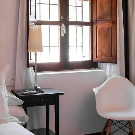 Villa Magnificent Marama In The Midst Of Ibiza's Countryside